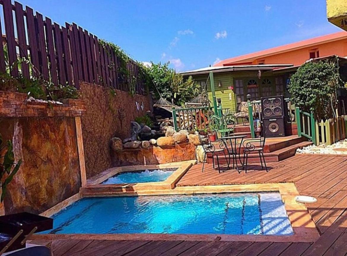 One32 Guest House Kingston Extérieur photo